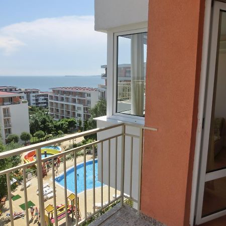 Sea View Crown Apartment On Complex With Pools And Beach, Sveti Vlas Dış mekan fotoğraf