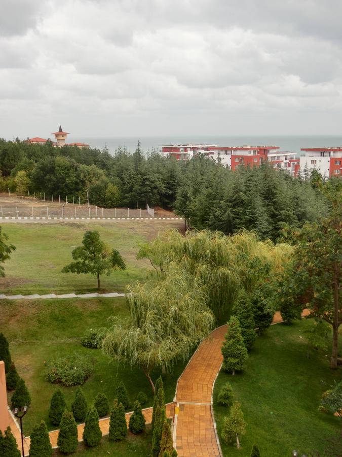 Sea View Crown Apartment On Complex With Pools And Beach, Sveti Vlas Dış mekan fotoğraf