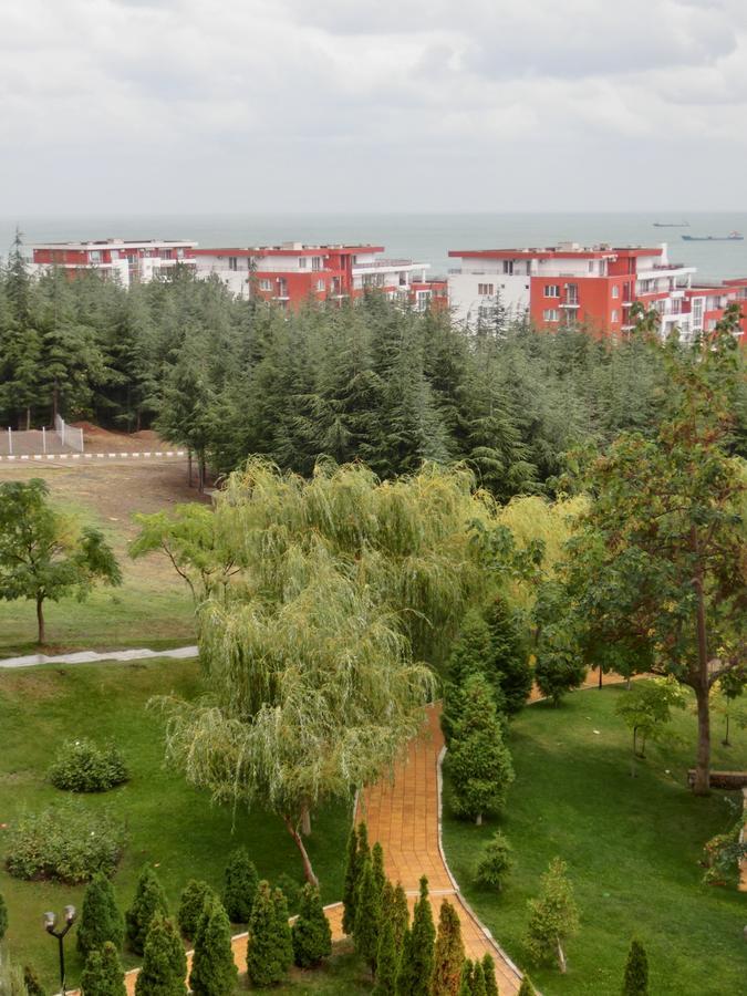 Sea View Crown Apartment On Complex With Pools And Beach, Sveti Vlas Dış mekan fotoğraf