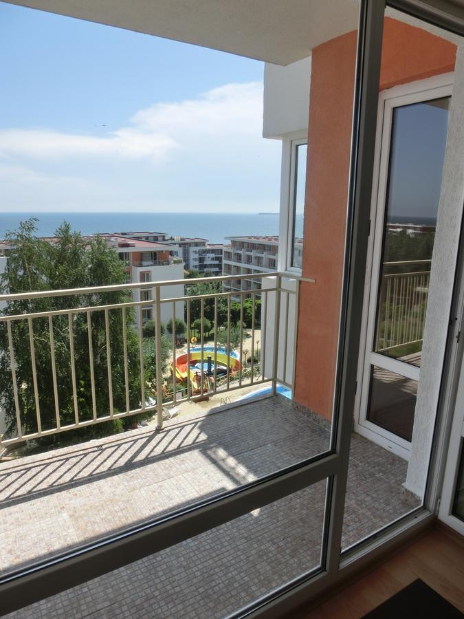 Sea View Crown Apartment On Complex With Pools And Beach, Sveti Vlas Dış mekan fotoğraf