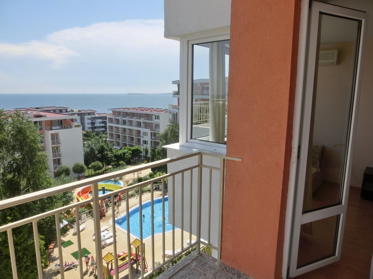 Sea View Crown Apartment On Complex With Pools And Beach, Sveti Vlas Dış mekan fotoğraf