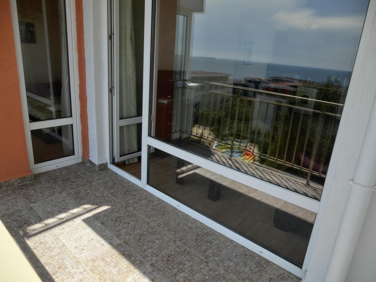 Sea View Crown Apartment On Complex With Pools And Beach, Sveti Vlas Dış mekan fotoğraf