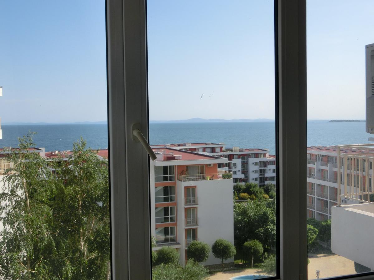 Sea View Crown Apartment On Complex With Pools And Beach, Sveti Vlas Dış mekan fotoğraf